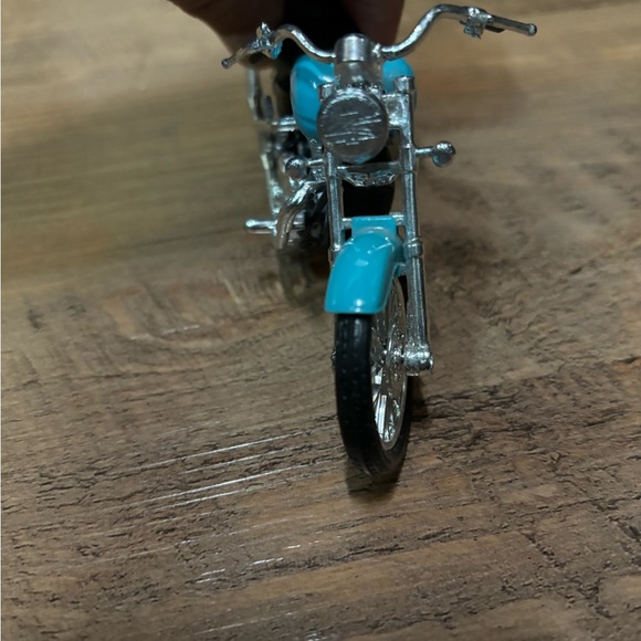 MAISTO HONDA Shadow VT1100C2, Motorbike / Motorcycle Toy Motorcycle USED - Picture 4 of 4